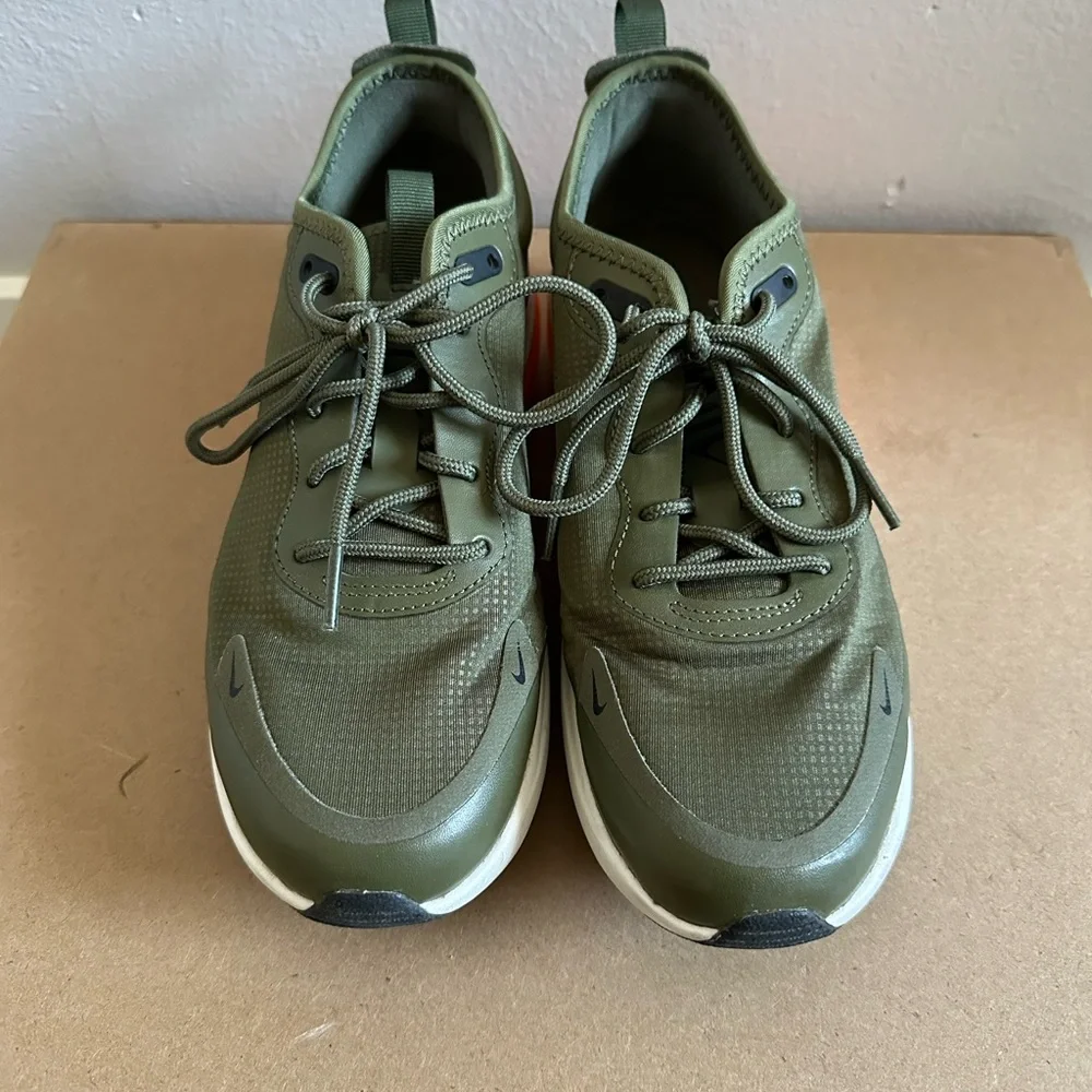 Nike Air Max Green Athletic Sneakers